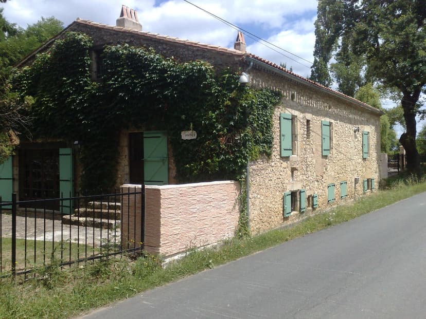 Additional image 3 of Aquitaine, Gironde, Gensac, France