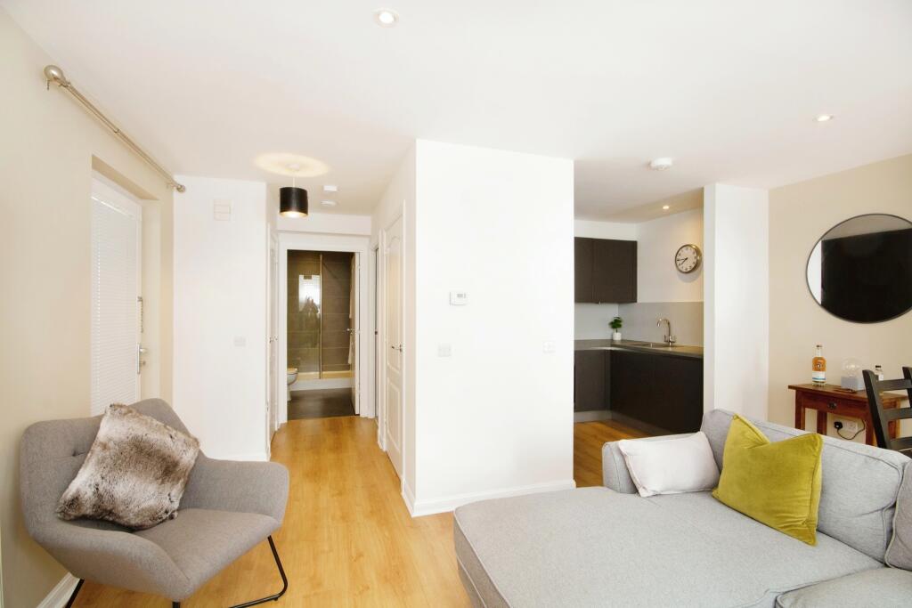 Additional image 9 of Balmoral Terrace, Aberdeen, AB10