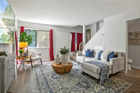 725 Coronado Avenue Unit 109, Long Beach, CA 90804