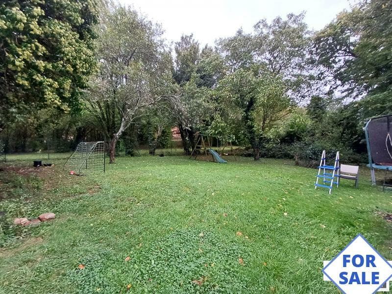 Additional image 2 of Douillet, Sarthe, 72130, France