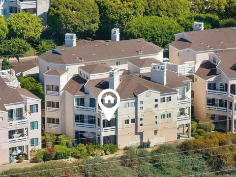 7063 Camino Degrazia Street Unit 174, San Diego, CA 92111