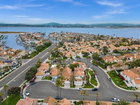 Primary image of 5 Bridgetown Bend Bnd, Coronado, CA 92118