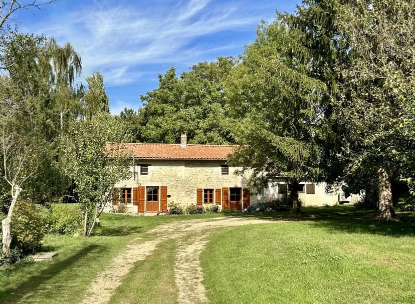 Additional image 2 of Fontivillie, Poitou-Charentes, 79, France