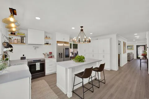 10683 Villa Bonita, Spring Valley, CA 91978