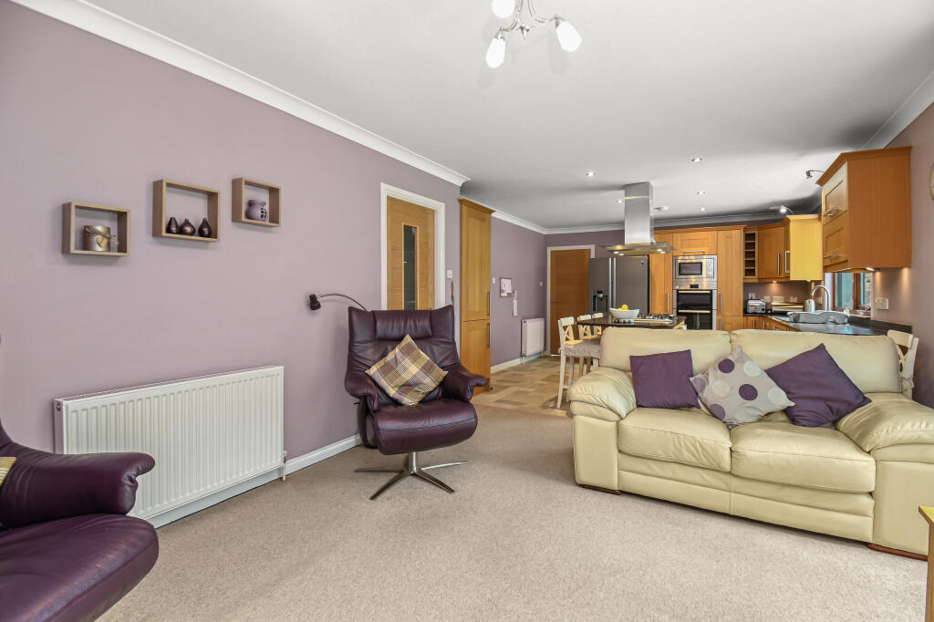 Additional image 9 of High Street, Laurencekirk, AB30