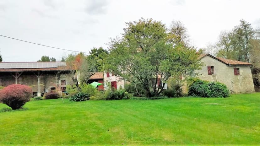 Primary image of Poitou-Charentes, Charente, Blanzaguet-St-Cybard, France