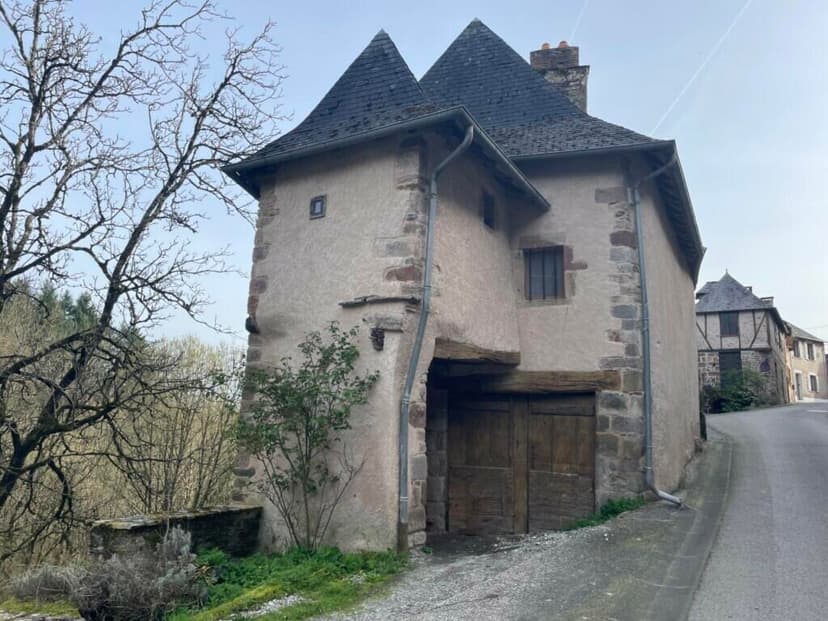 Additional image 2 of 19130 voutezac, France