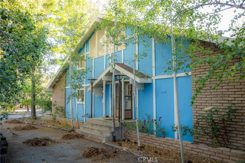 229 Oriole Drive, Big Bear Lake, CA 92315