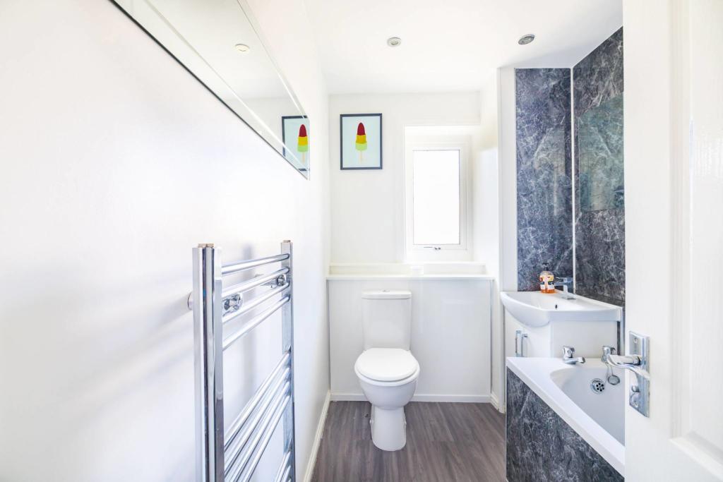 Additional image 12 of 8 Dancing Cairns Crescent, Aberdeen, AB16 7DN