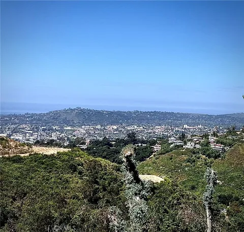 111 Crestview Lane, Santa Barbara, CA 93108