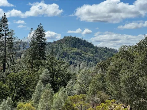 8340 Sulphur Creek Road, Loch Lomond, CA 95461