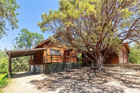 43041 Country Club Drive W, Oakhurst, CA 93644