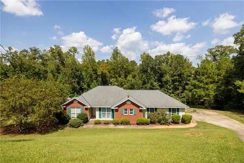 6 Cypress Court, Phenix City, AL 36869