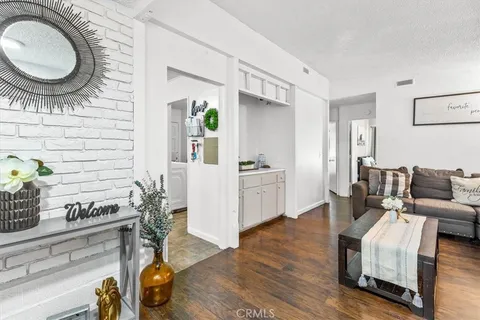 350 S Willow Ave Unit 55, Rialto, CA 92376