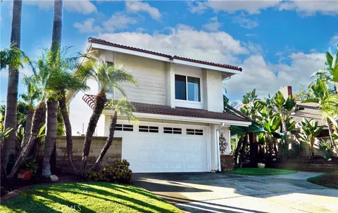 24801 Rittenhouse Circle, Laguna Hills, CA 92653