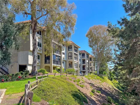 3243 San Amadeo Unit 3B, Laguna Woods, CA 92637
