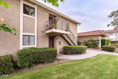 391 W Santa Barbara Street, Santa Paula, CA 93060