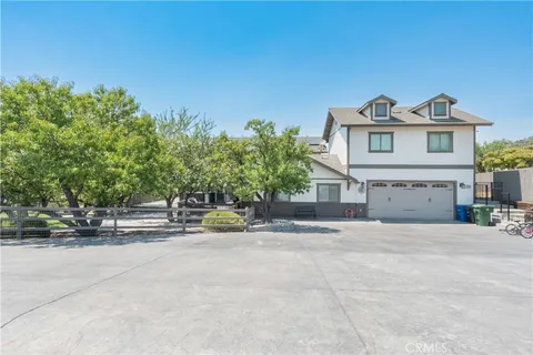 1610 Lyle Lane, Paso Robles, CA 93446