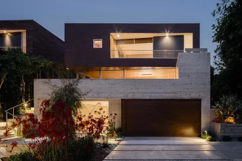 7003 Fay Avenue, La Jolla, CA 92037