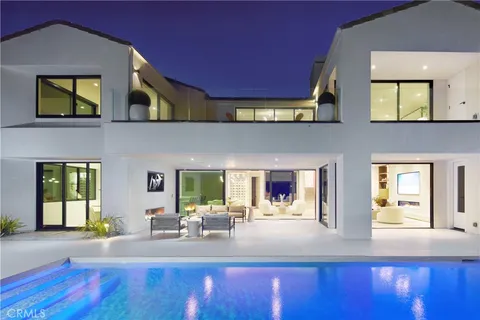 27 Gavina, Dana Point, CA 92629