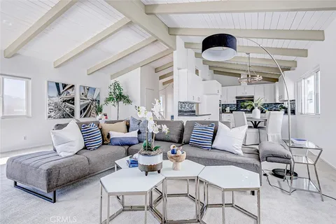 441 Gould Avenue, Hermosa Beach, CA 90254