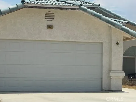 6671 Copper Mountain Road, 29 Palms, CA 92277