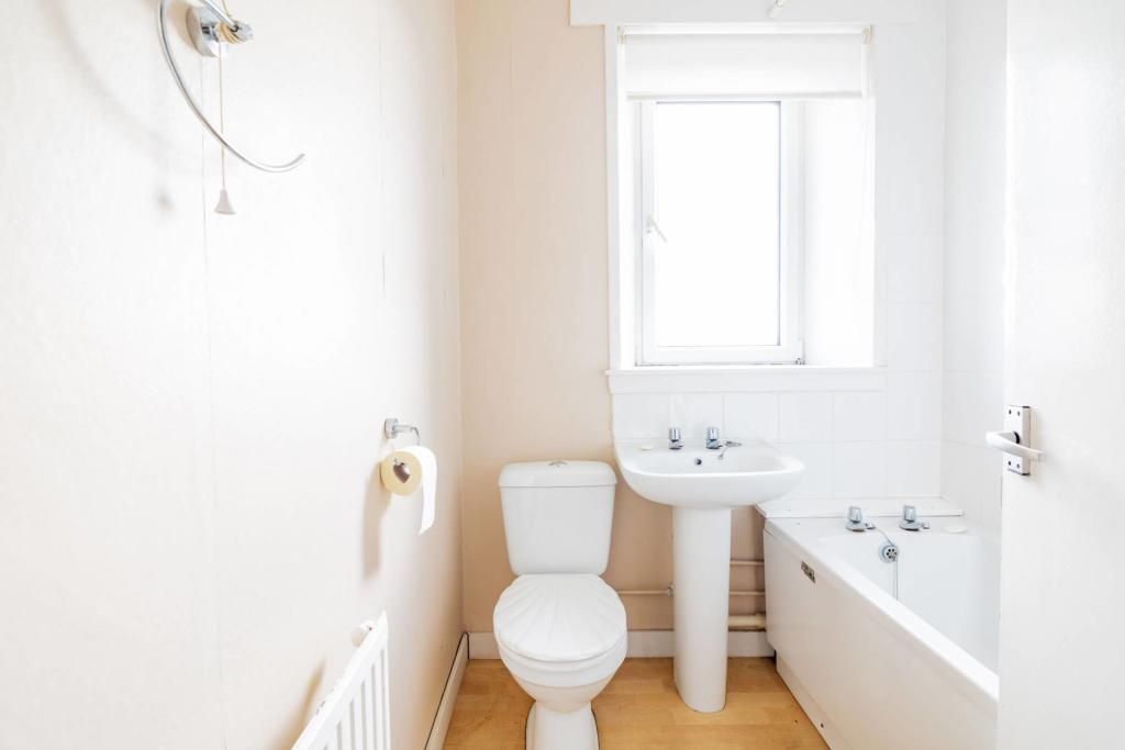 Additional image 4 of Flat E 53 Mansefield Road, Aberdeen, AB11 9JY