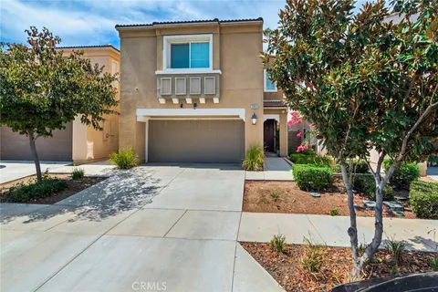 33830 Cansler Way, Yucaipa, CA 92399