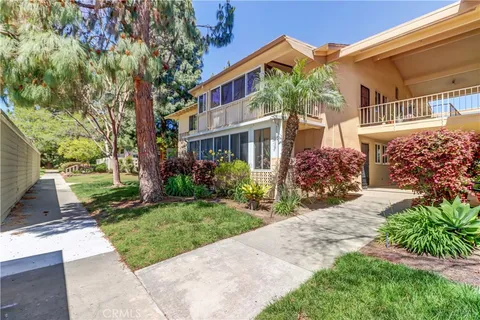 223 Avenida Majorca Unit N, Laguna Woods, CA 92637