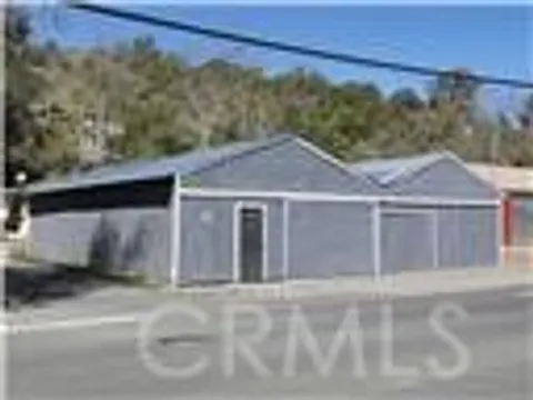 13426 Lakeshore Drive, Clearlake, CA 95422