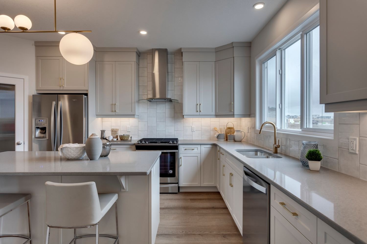 Additional image 16 of Seton