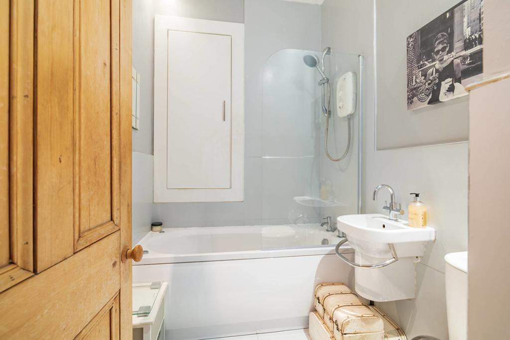 Additional image 12 of 37 Constitution Street, Aberdeen, AB24 5EU