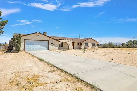 2581 Country Club Drive, Barstow, CA 92311