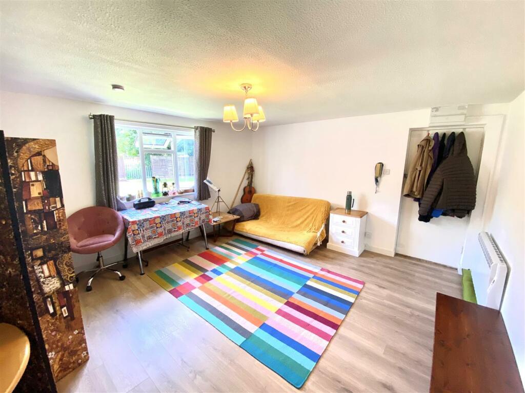 Additional image 6 of Nash Close, Welham Green
