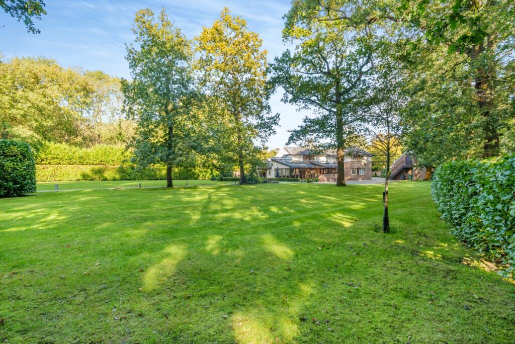 Additional image 27 of Park Street Lane, Park Street, St. Albans, Hertfordshire