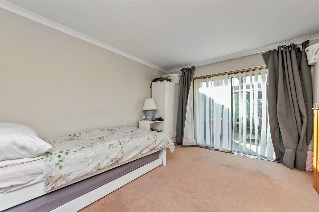 Additional image 14 of Garrard Way, Wheathampstead, St. Albans