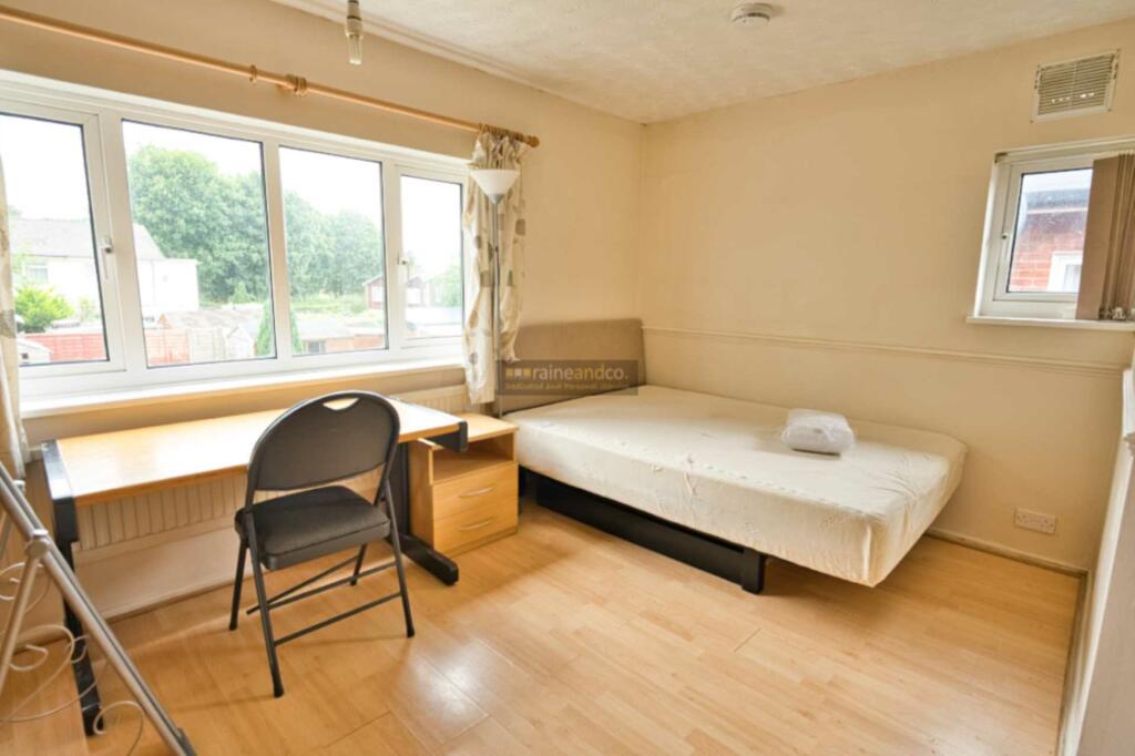 Additional image 11 of Oak Grove, Hatfield