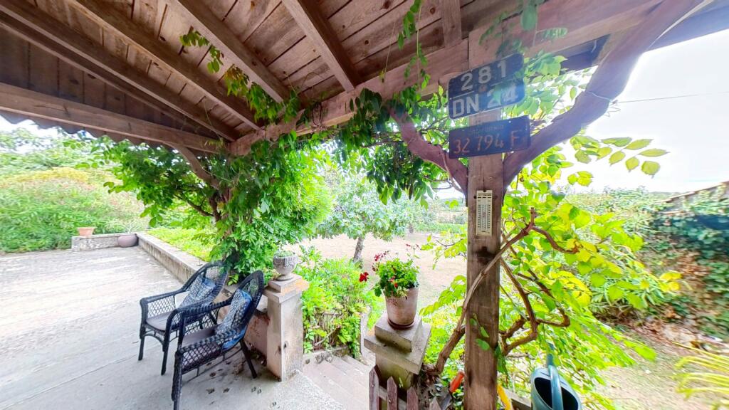 Additional image 3 of Saint-Jean-De-Duras, Aquitaine, 47120, France