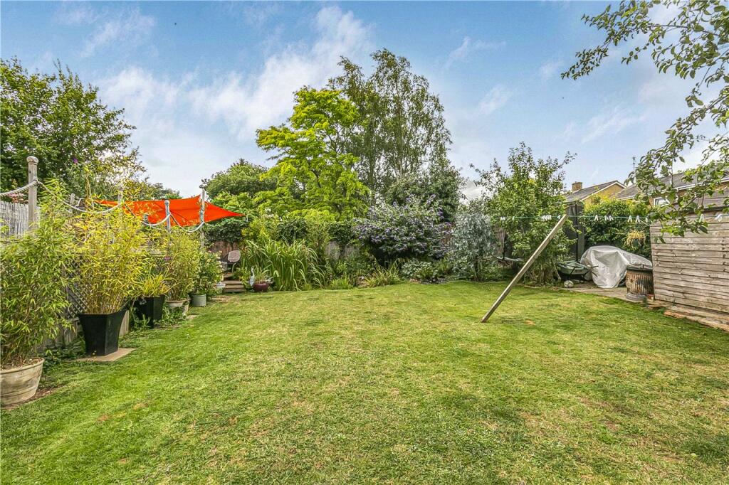 Additional image 19 of Roe Green Close, Hatfield, Hertfordshire