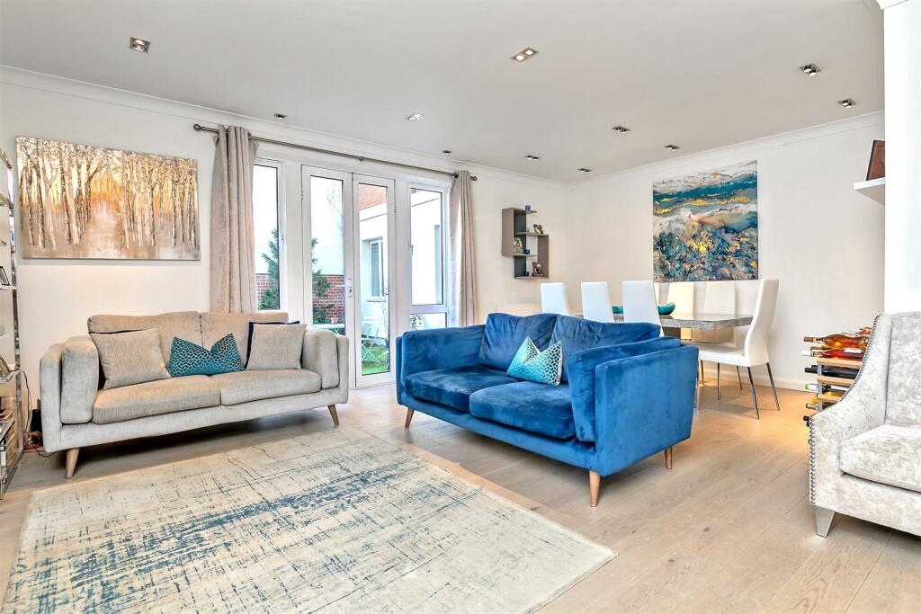 Additional image 2 of London Road, St Albans