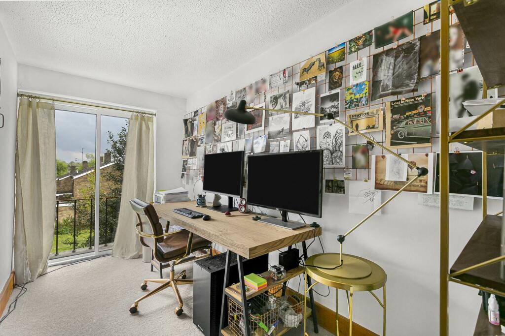 Additional image 12 of Falcon Close, Hatfield