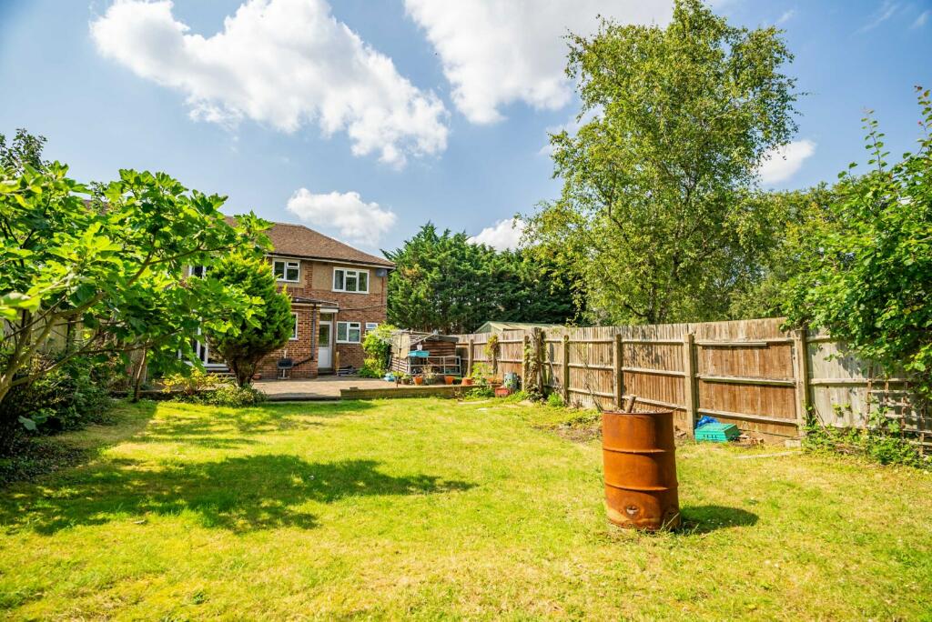 Additional image 4 of Sherwood Avenue, St. Albans, Hertfordshire, AL4