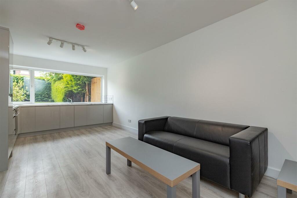 Additional image 11 of Wellman Croft, Birmingham