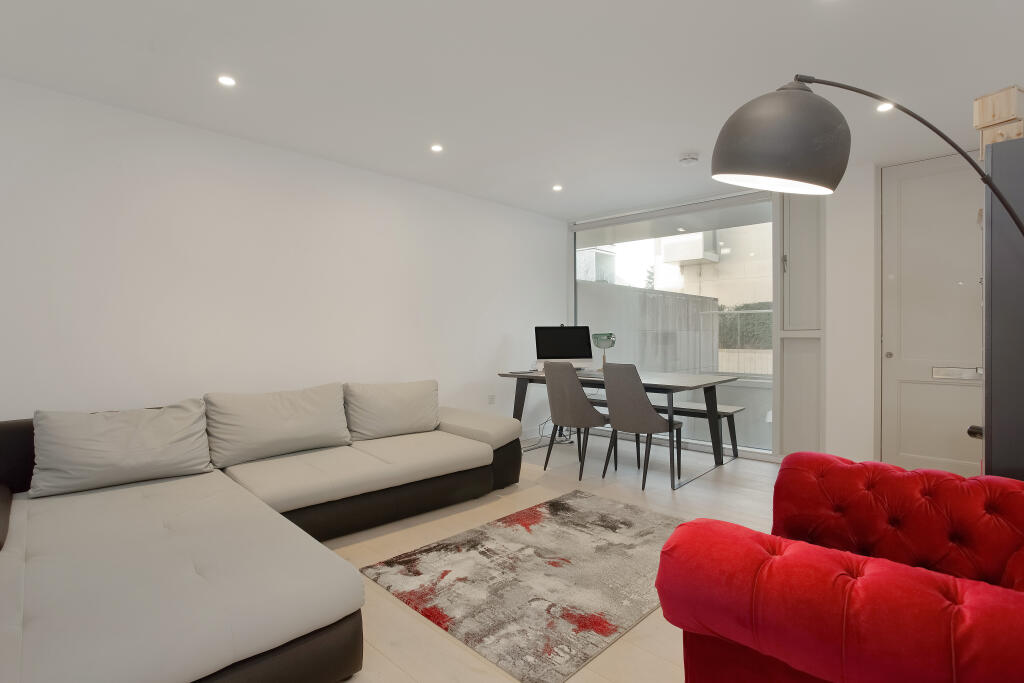 Additional image 10 of Gabriel Square, St. Albans, AL1