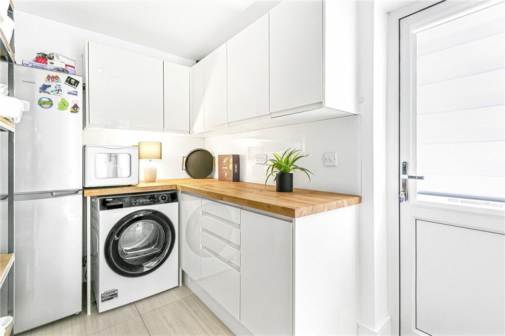 Additional image 6 of Salix Close, Welwyn, Hertfordshire