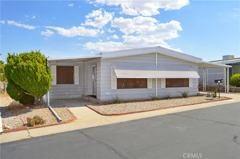 7501 Palm Avenue Unit 83, Yucca Valley, CA 92284
