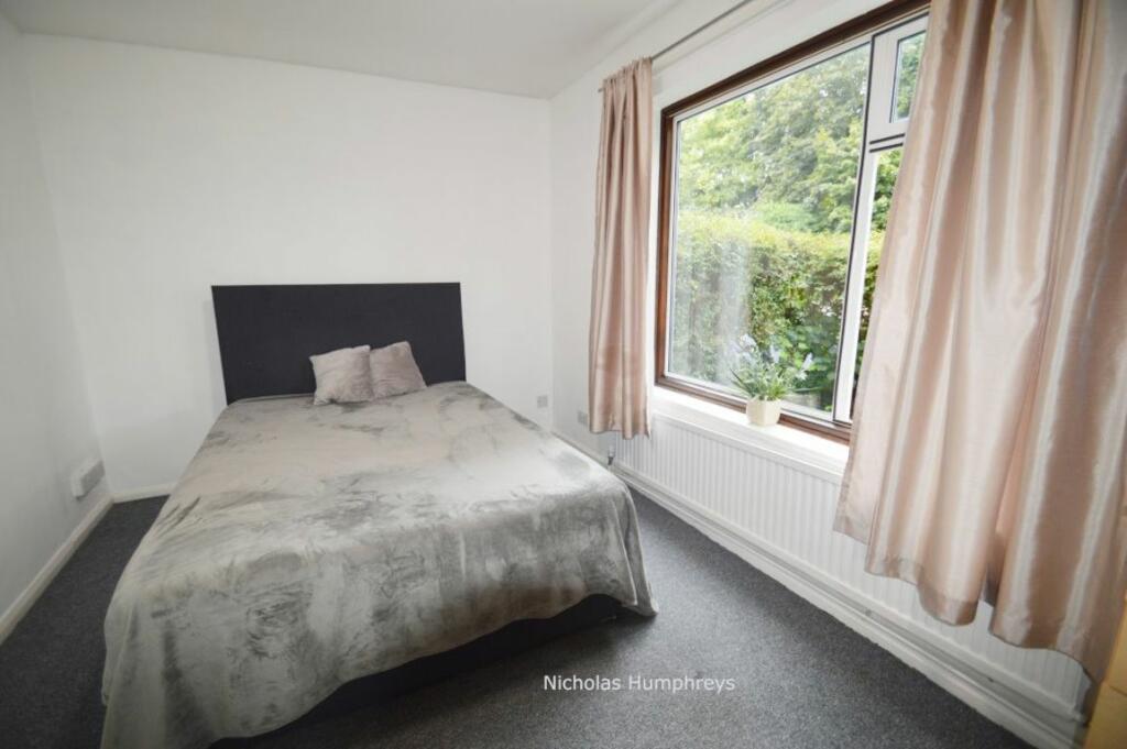 Additional image 13 of Link Walk