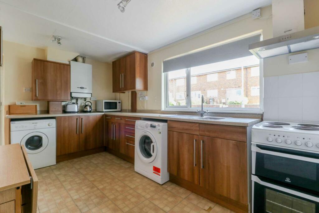 Additional image 4 of Ferndells, Hatfield