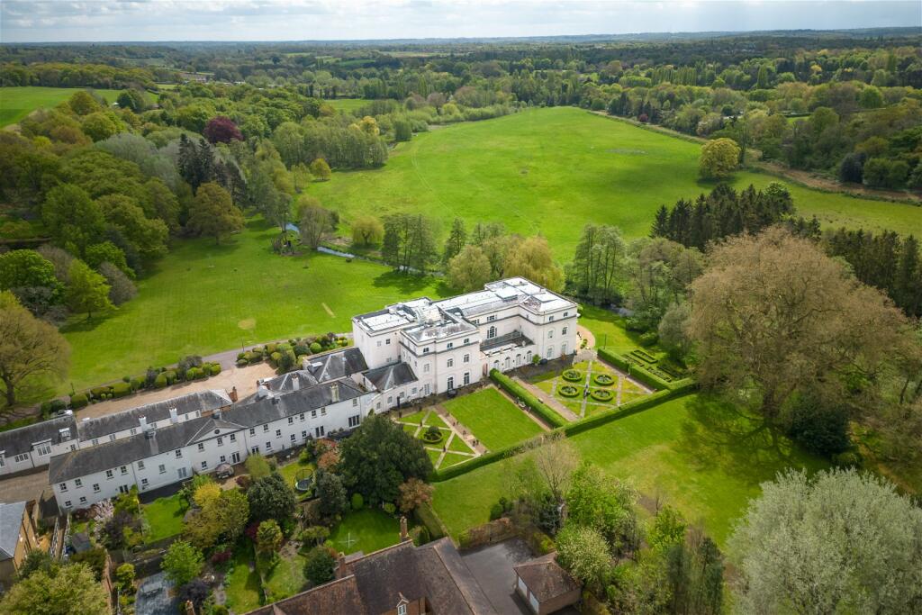 Additional image 8 of Tewin Water House, Digswell, Hertfordshire