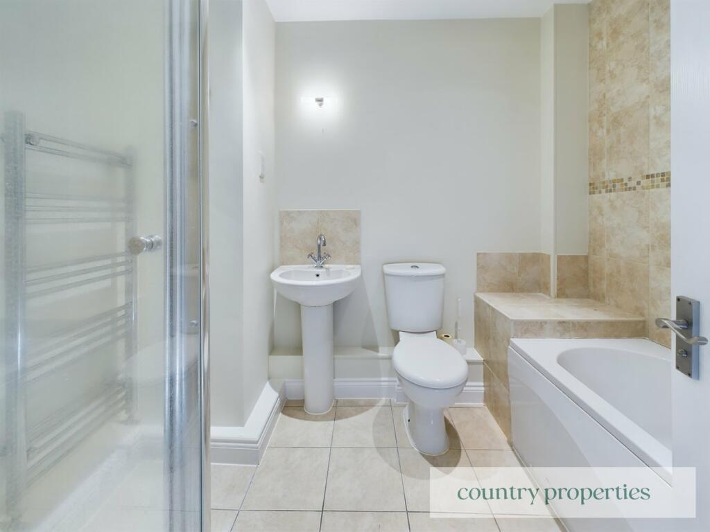 Additional image 6 of Digswell Rise, Welwyn Garden City, AL8